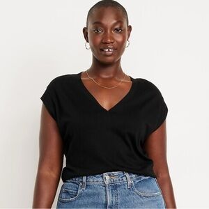 🍁2/$20🍁Old Navy Black Sleeveless V Neck top XL Tall